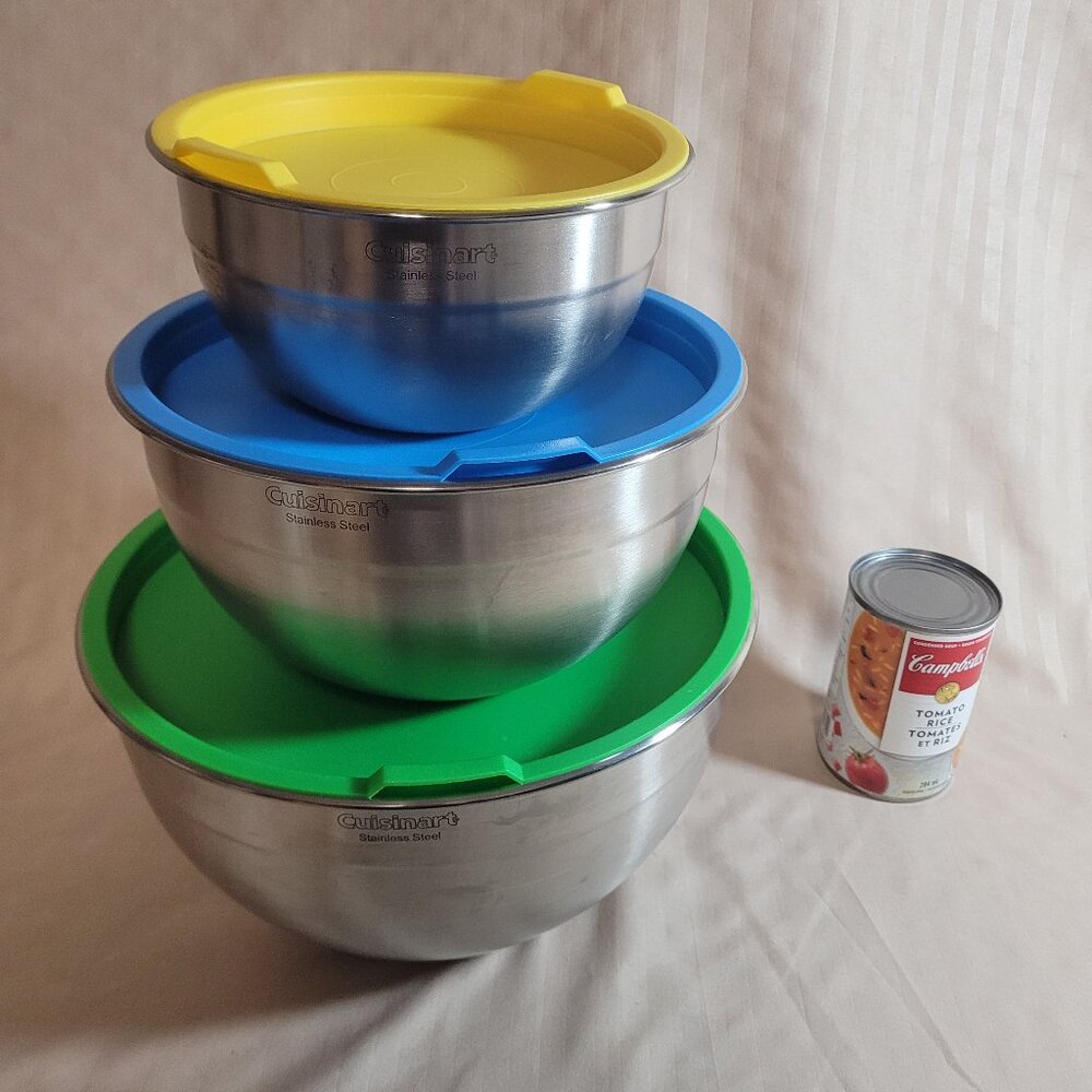 Cuisinart Set of 3 Stainless Steel Mixing Bowls with lids